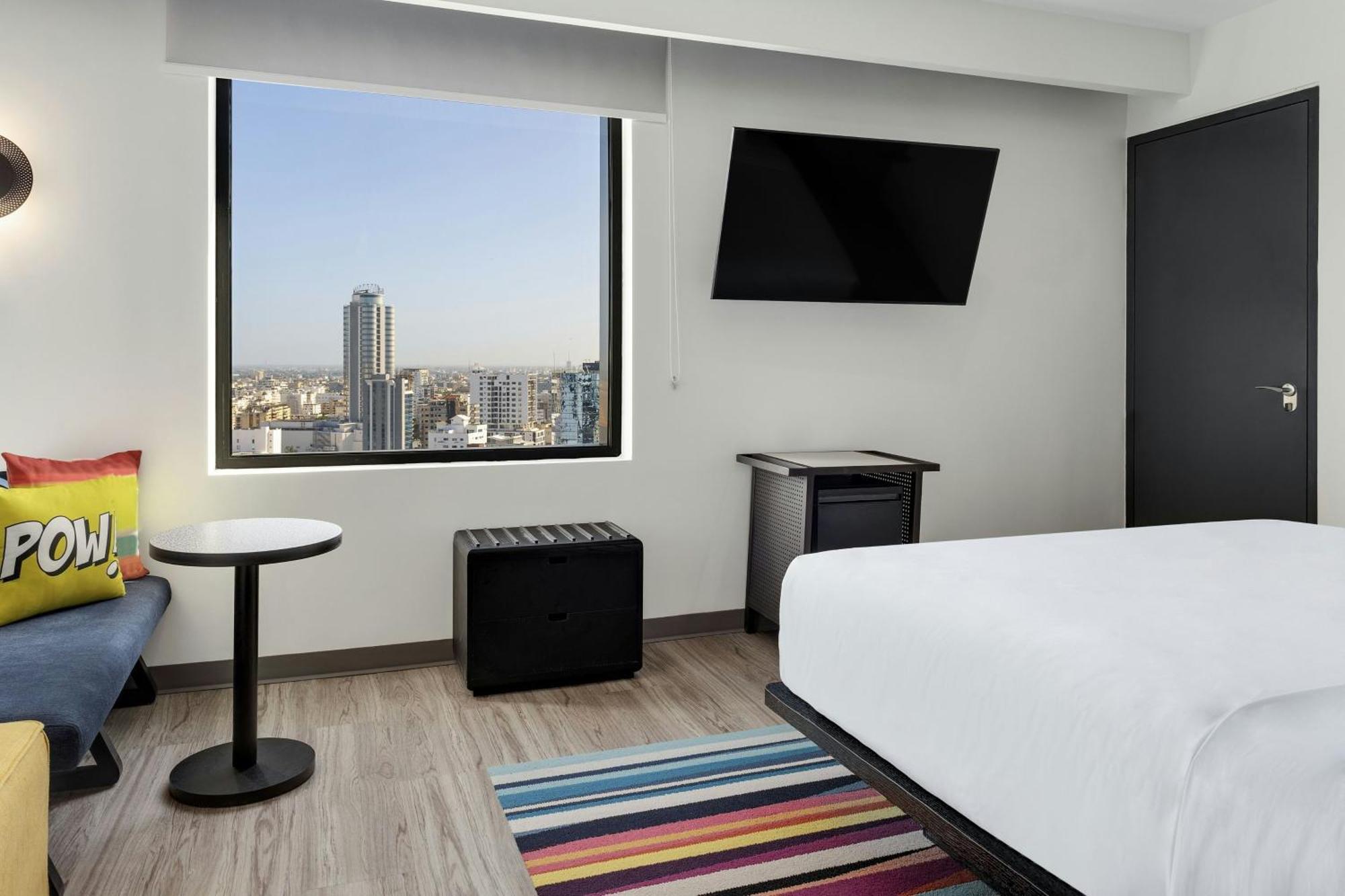 Отель Aloft Santo Domingo Piantini Экстерьер фото